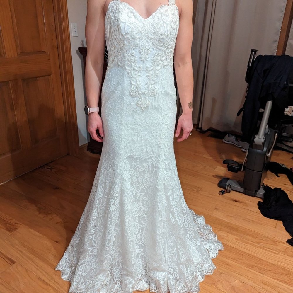 Wedding gown